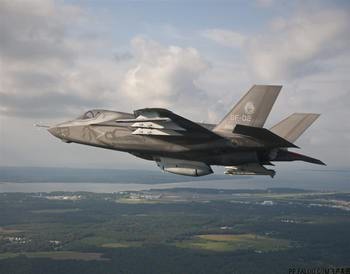 ����F35��(zh��n)���C(j��)