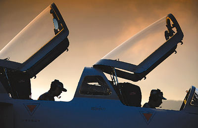 �Cе���鄂���_�麣�Ě��Z��7���w������(zh��n)�C�M���{(di��o)ԇ�� �������A��ӛ�� ���z