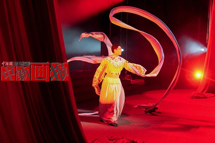 武生跨界演話劇 昆曲里走出的“風(fēng)雪夜歸人”