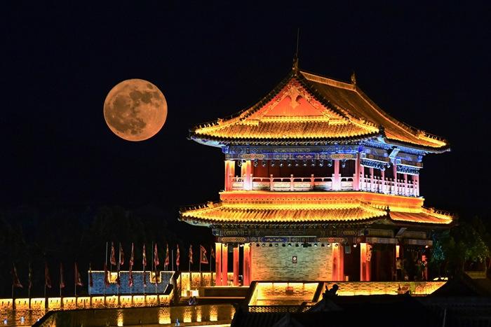 2025年度“最低滿月”現(xiàn)身天宇