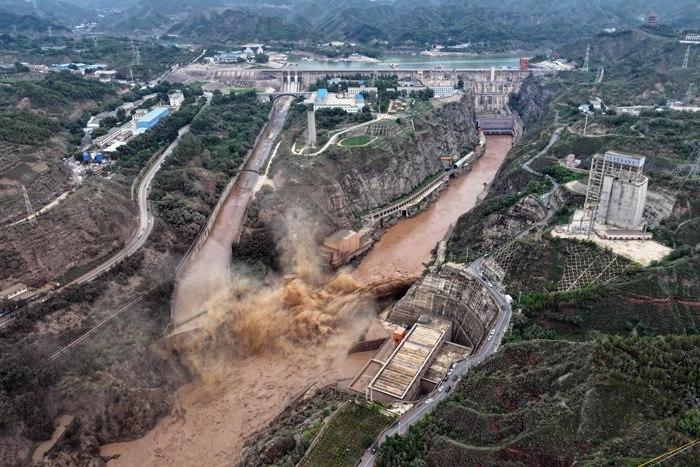 劉家峽水電廠啟動排沙作業(yè) 應(yīng)對今年最強(qiáng)沙峰