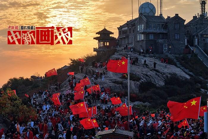 這一抹中國紅 耀動(dòng)神州