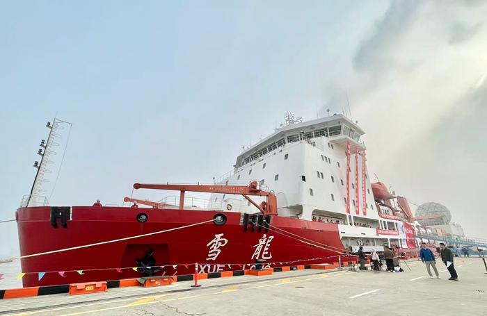 中國第42次南極考察隊(duì)出征