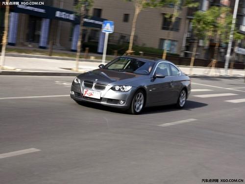 ������������ȫ��yԇ���R330i Coupe