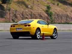 ��܇֮�� �M(j��n)��ѩ���m ѩ���mcamaro 2010�� 2ss