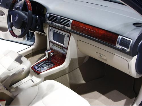 Ʒ�|(zh��)/�r���ƽ�� �Ϻ�܇չ10����Y��܇