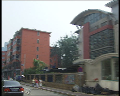 �D3���A��Έ@21̖�������׺��Ƕ�����P(gu��n)���С��У�@�����Ǿ��x��С�����һ���Ƿ������@���Ƿ���Ȼ���ǌW(xu��)�^(q��)��