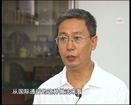 �D4������������W(xu��)���������x�ڿ϶�ͨ�^ُ�I�W(xu��)�^(q��)����У�ĺ����Ե�ͬ�r(sh��)����������Ŭ�����ƽ����YԴ��ƽ�����r��