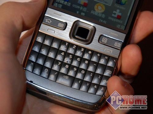 �c(di��n)���鿴���ĈDƬ �Z���� E72 - �Iָ���w�ĸ��X ȫ�I�P���ܙC(j��)���x��