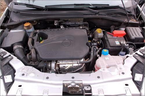 ����߀������1.6L�����b�����l(f��)�әC܇��