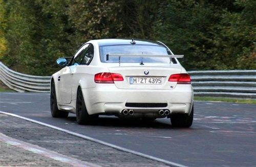 GT4��·�������ƌ��RM3��܇��ՙ���ع� ��܇֮��