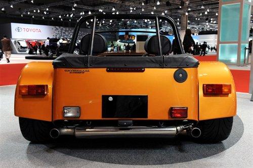 ����175�R�� Caterham�l(f��)����܇CSR 175 ��܇֮��