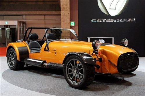 ����175�R�� Caterham�l(f��)����܇CSR 175 ��܇֮��