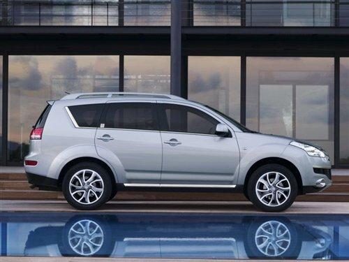 4007߀��C-Crosser�����������a(ch��n)SUV܇�� ��܇֮��