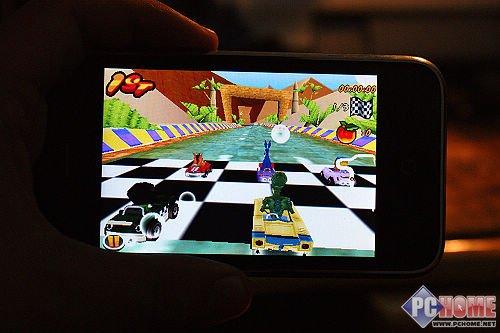 �w���S�� С��ԇ��iPhone 3GS�Α�(y��ng)��