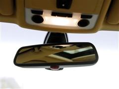 ��܇֮�� �A�����R ���R3ϵ 09�� 325i�r����