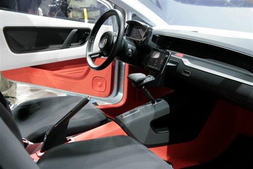 �ٹ����ͺ�2.44L ����Up!Lite����܇ ��܇֮��