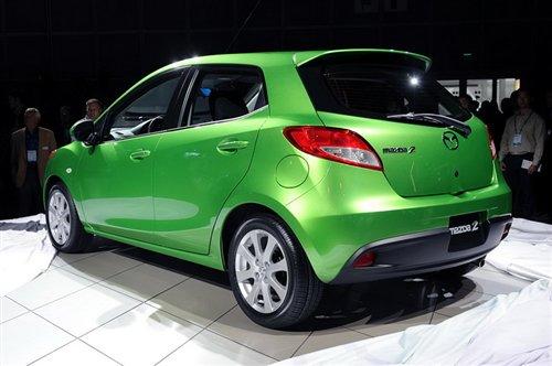 明年夏季上市 2011款馬自達2實車亮相 汽車之家 明年夏季上市 2011款馬自達2實車亮相 汽車之家