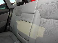 ��܇֮�� ͨ�Äe�� Ӣ�� 2010�� 1.6mt gl