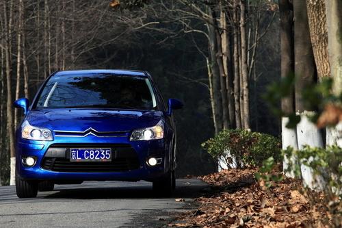 ԇ�{ѩ�F��C4 VTS�I��܇(ch��)