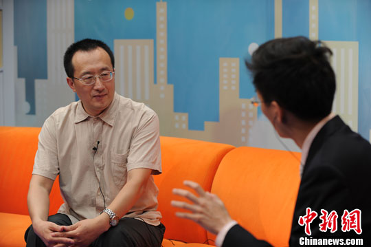 專家析中美戰(zhàn)略經(jīng)濟(jì)對(duì)話中方高層風(fēng)格坦誠平民化