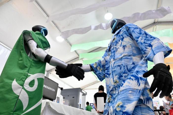 香港加速推動“AI+”