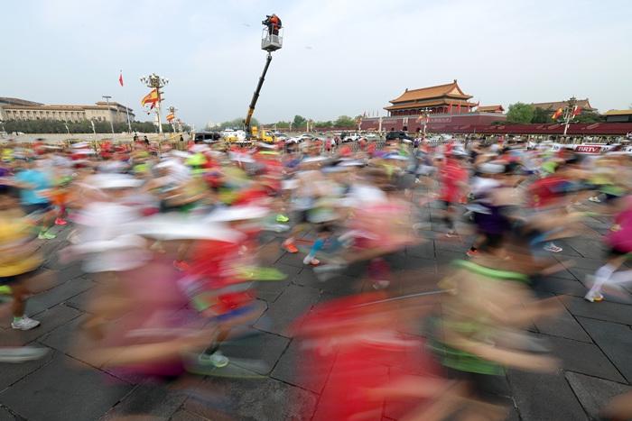 2026年北京半程馬拉松賽鳴槍開跑