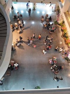 臺(tái)北議會(huì)解釋陸客為何只能走后門(mén):屬分流管理